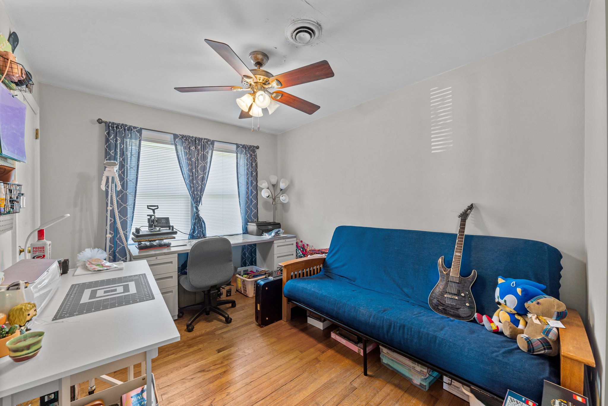 Property thumbnail image