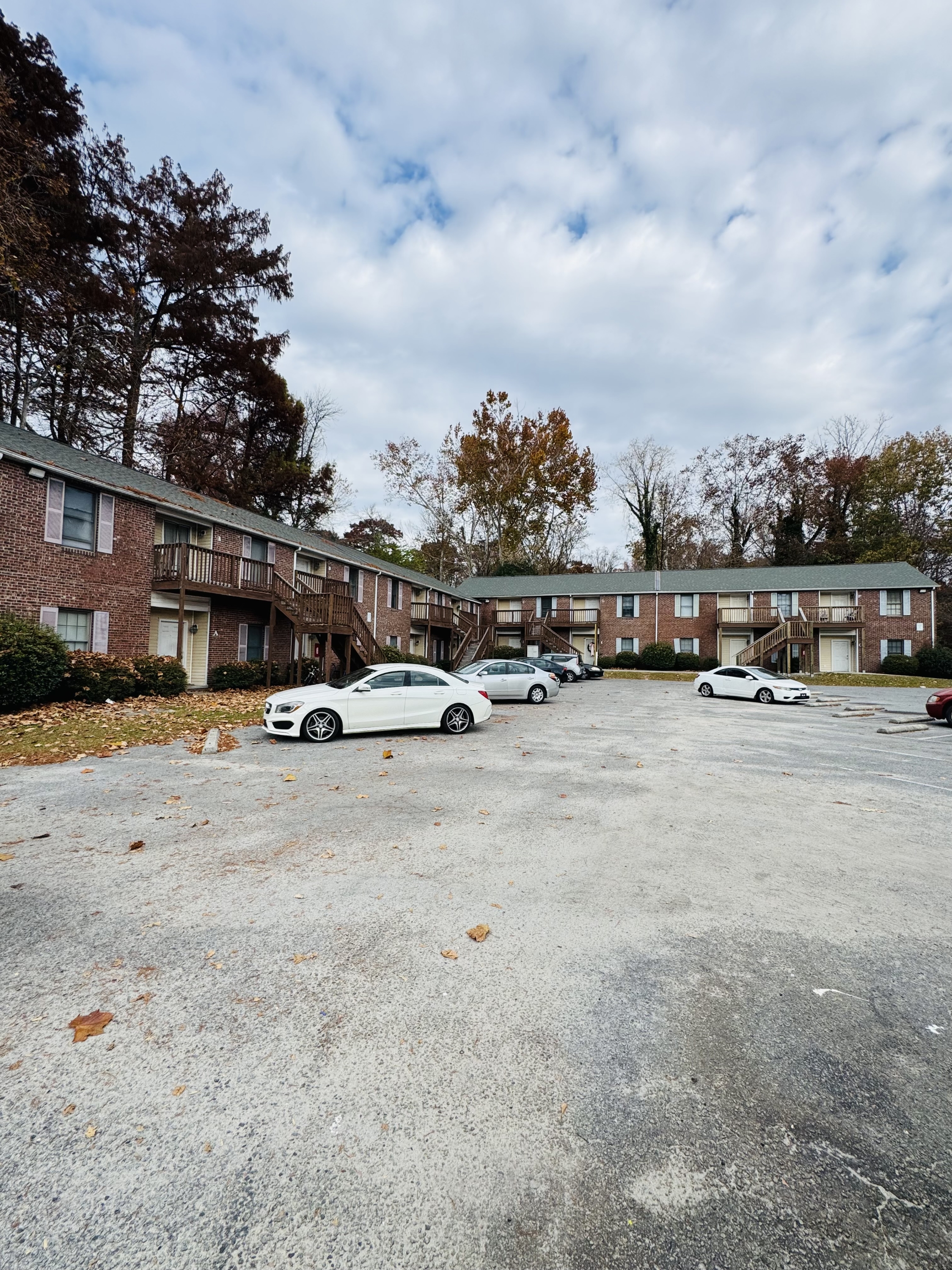 1323 East 10th Street - O